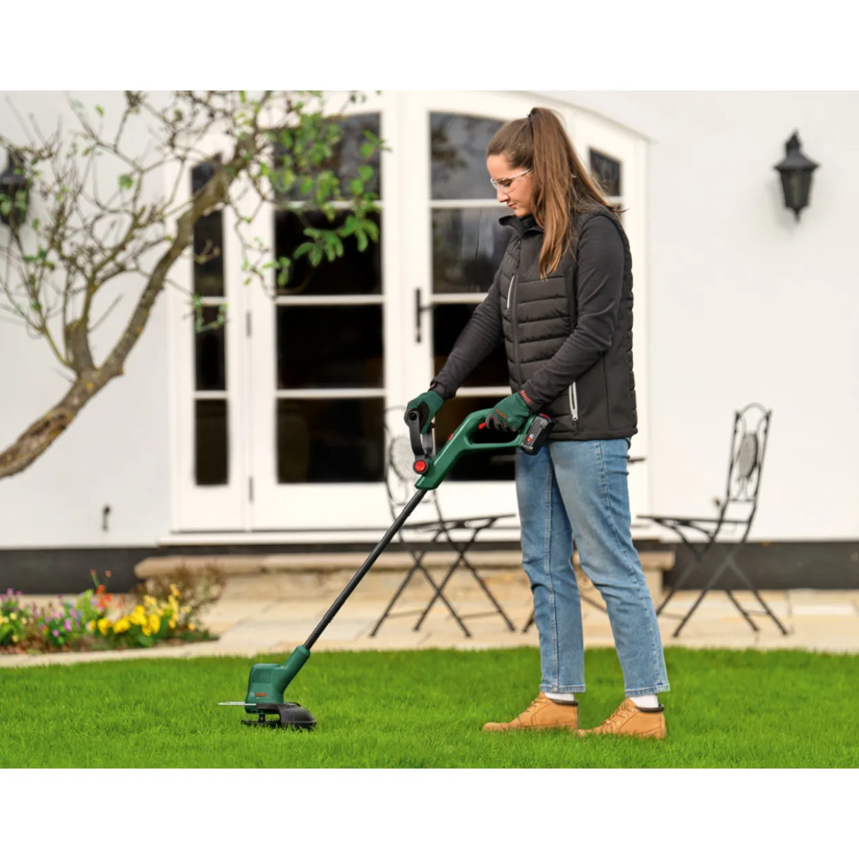 Akkutrimmeri Bosch EasyGrassCut 18V-230 Solo Durablade