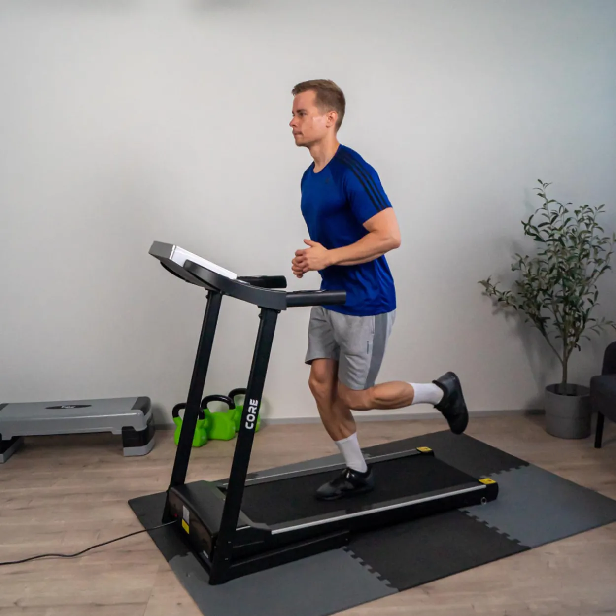 Juoksumatto Core 2500