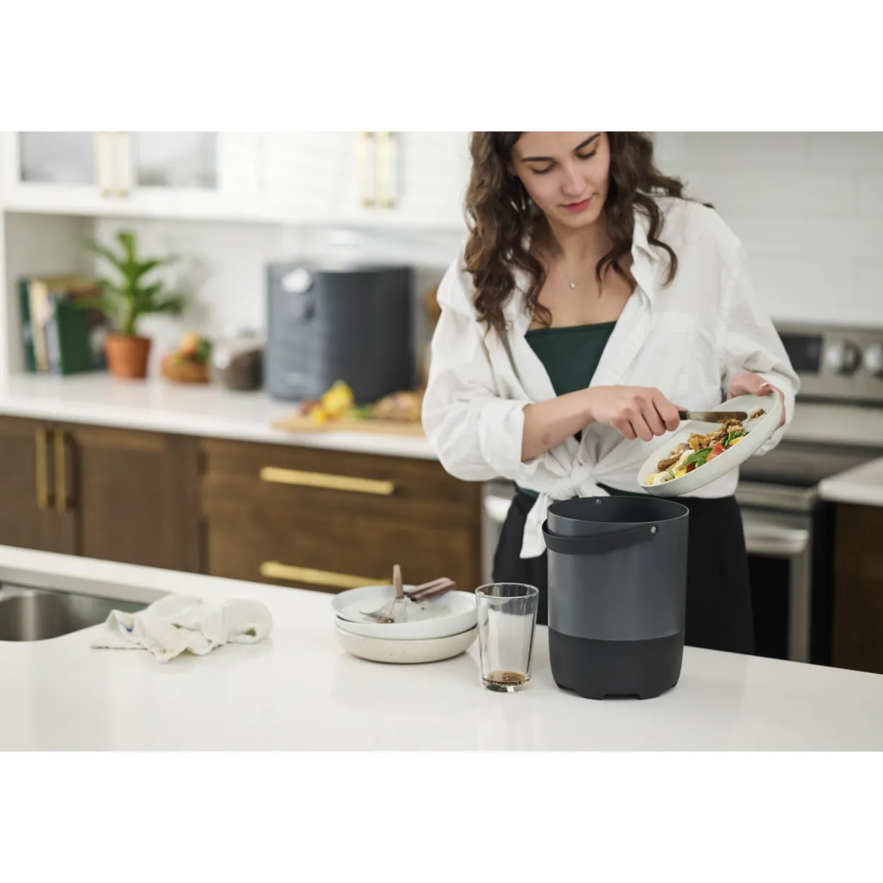 Keittiön ruokajätteen kierrätyskone FoodCycler Eco 5 musta