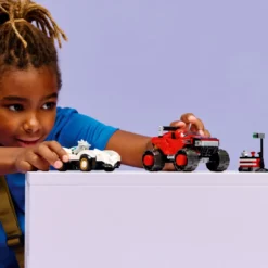 LEGO Sonic 77118 Silverin auto vastaan Knucklesin monsteriauto