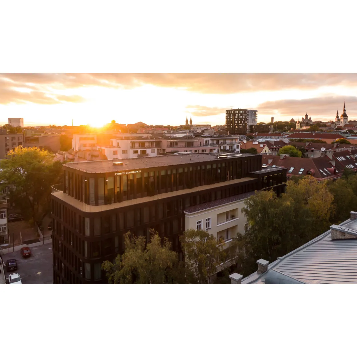 Majoituspaketti Mövenpick Hotel Tallinna