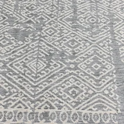 Matto Village's 200 x 290 cm Friida vaaleanharmaa