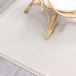 Matto Village's 160 x 230 cm Lumme beige