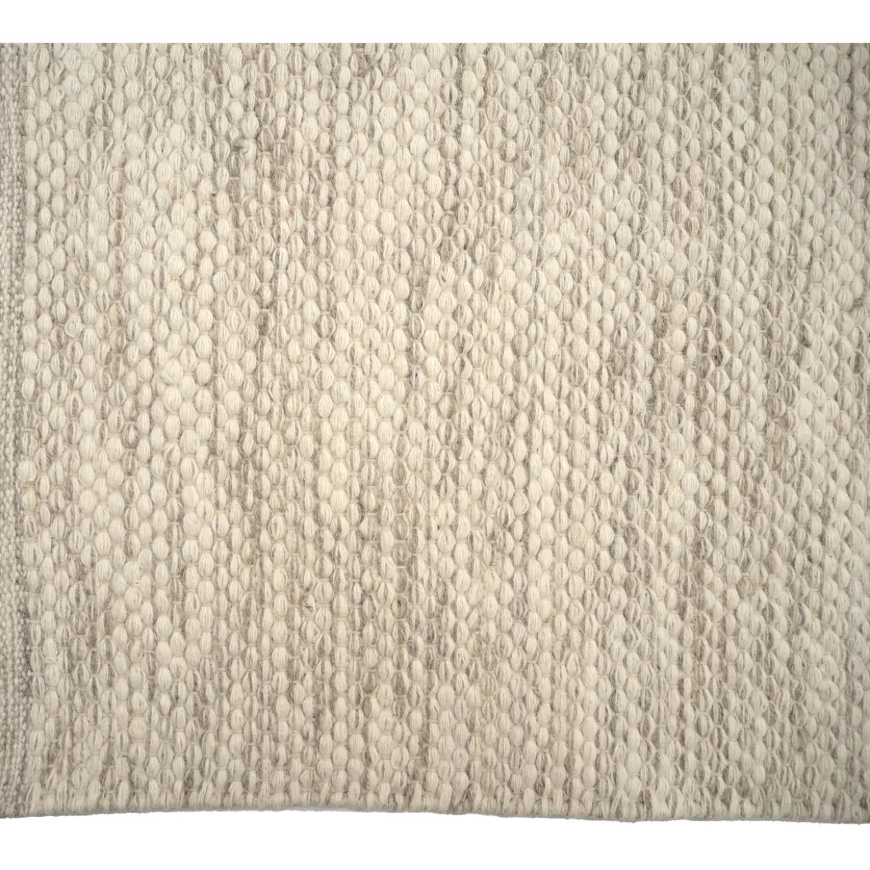 Matto 140x200cm Aare luonnonvalkoinen