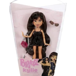 Muotinukke Bratz Celebrity Kylie Jenner Day