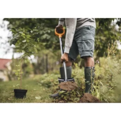 Puutarhalapio Fiskars Solid metalli