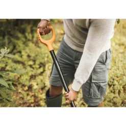Puutarhalapio Fiskars Solid metalli