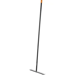 Rautaharava Fiskars Solid