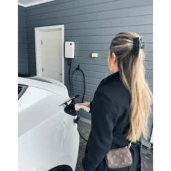 Seinälatausasema Motorwerk pr t2 11 kW 6 m