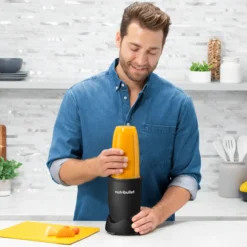 Tehosekoitin Nutribullet Pro musta