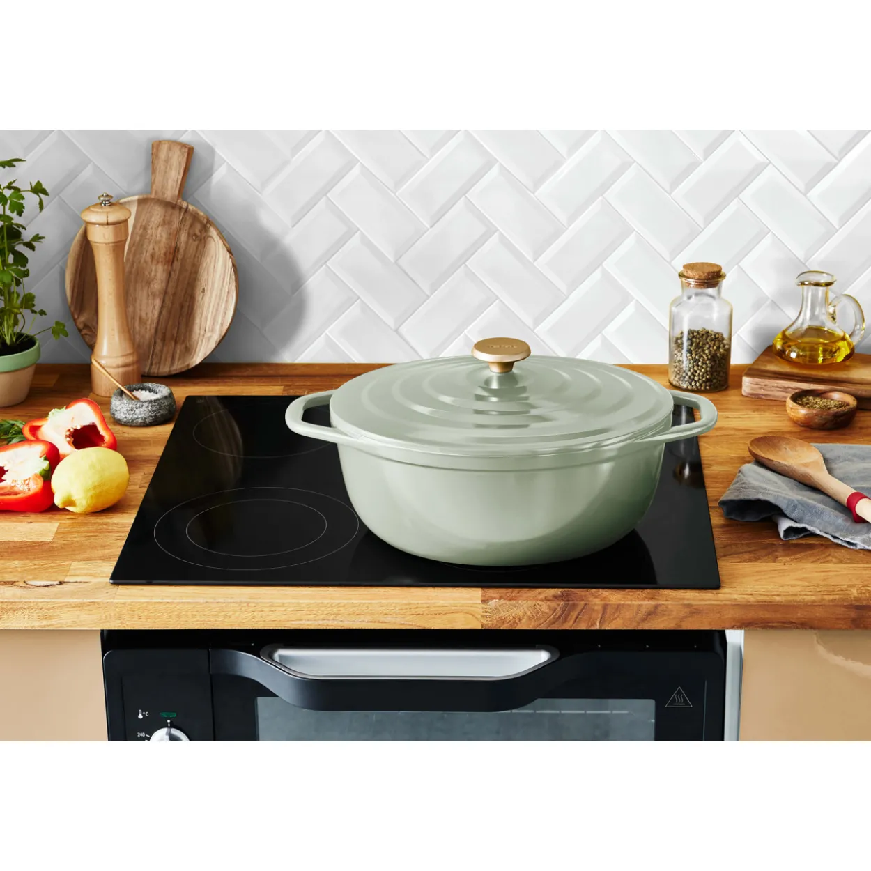Valualumiinipata Tefal 5,7 l Air ovaali